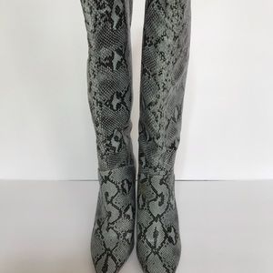 Snakeskin vegan knee high high heel boots blue & black 6.5